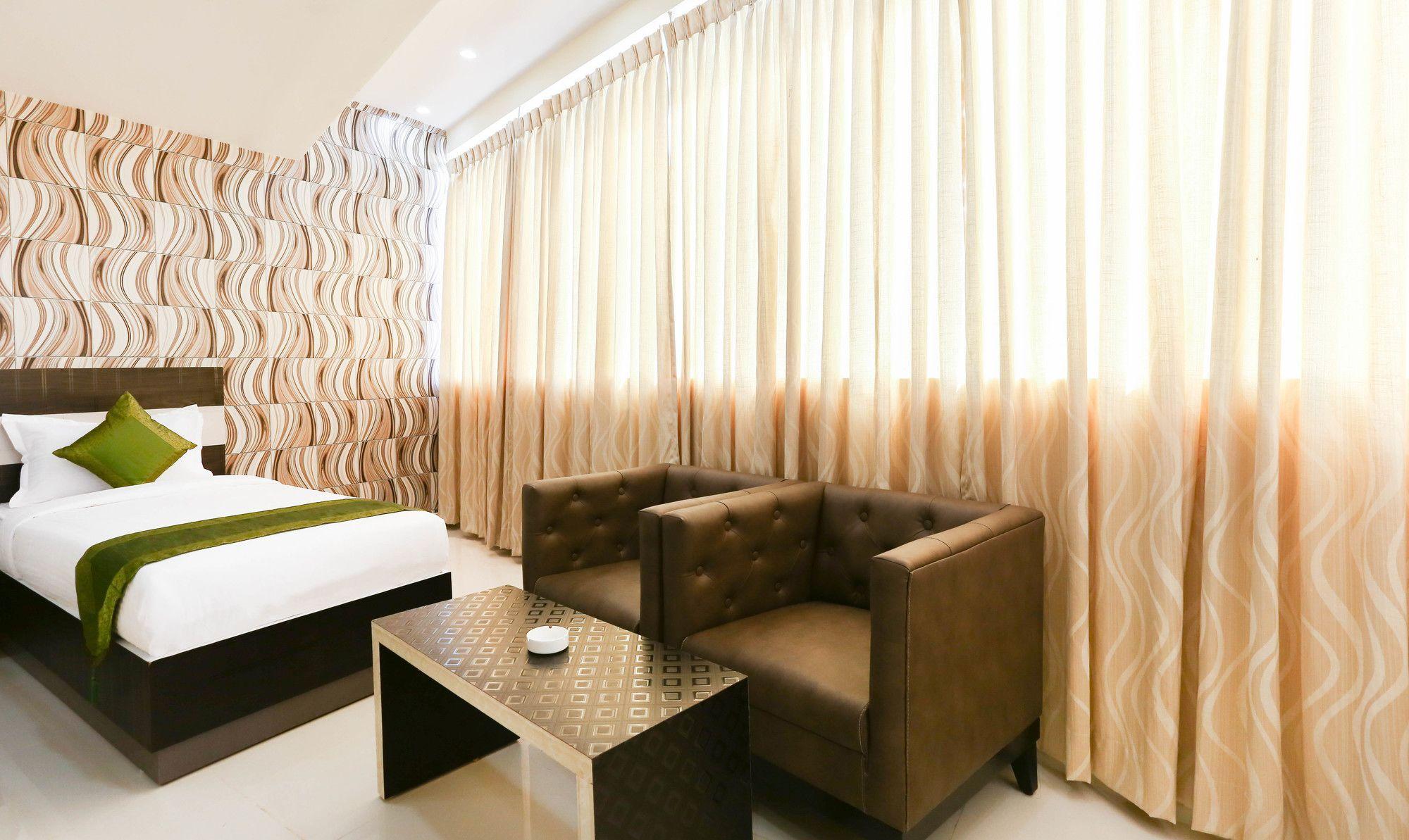Fabhotel Rotano Suites - Yelahanka Bangalore Eksteriør bilde
