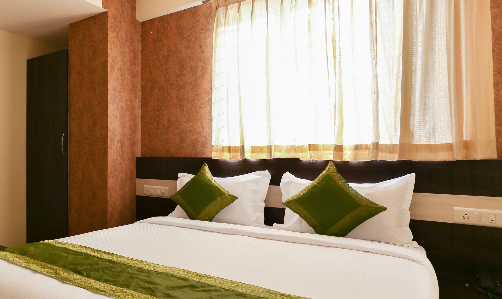 Fabhotel Rotano Suites - Yelahanka Bangalore Eksteriør bilde
