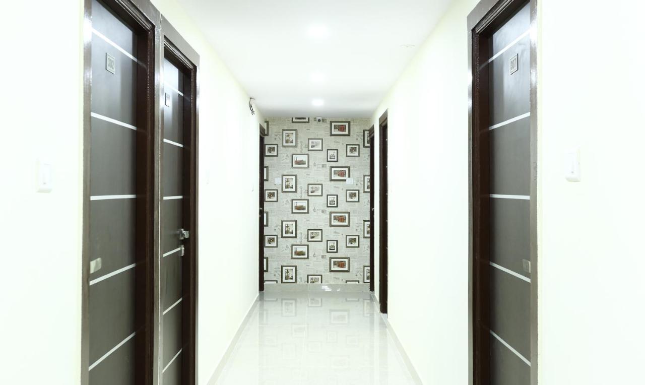 Fabhotel Rotano Suites - Yelahanka Bangalore Eksteriør bilde