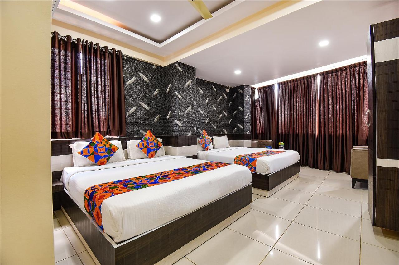 Fabhotel Rotano Suites - Yelahanka Bangalore Eksteriør bilde